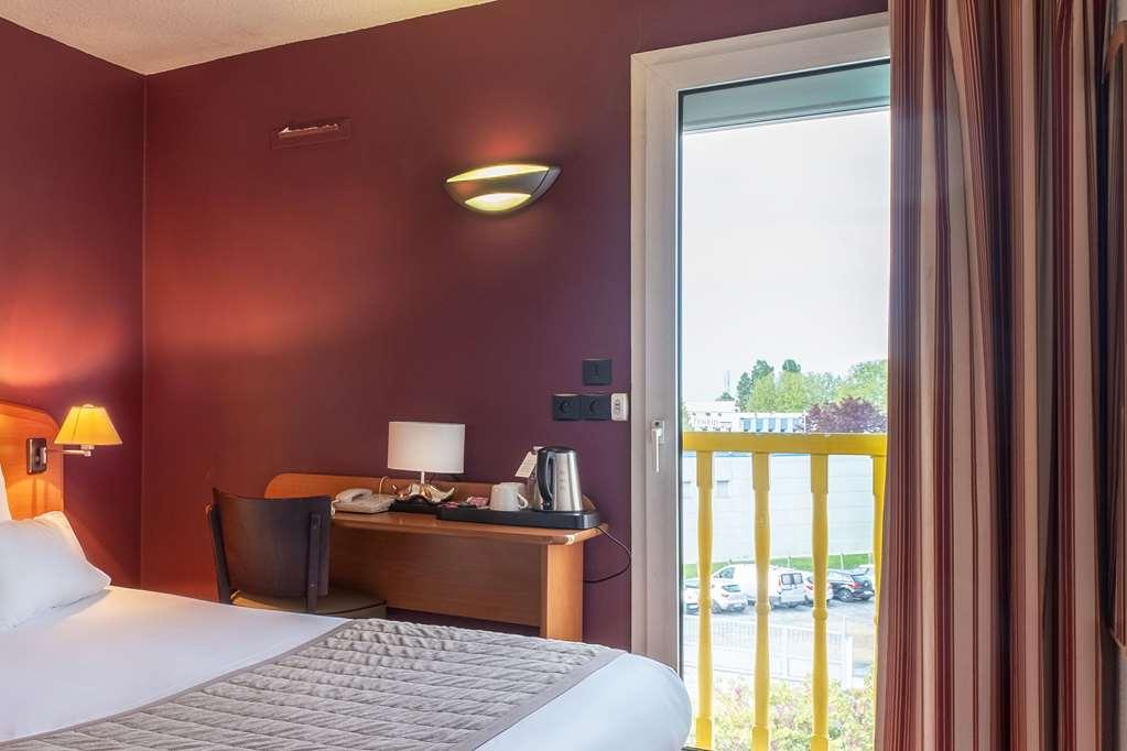 Sky Hotel Goussainville Charles De Gaulle Стая снимка